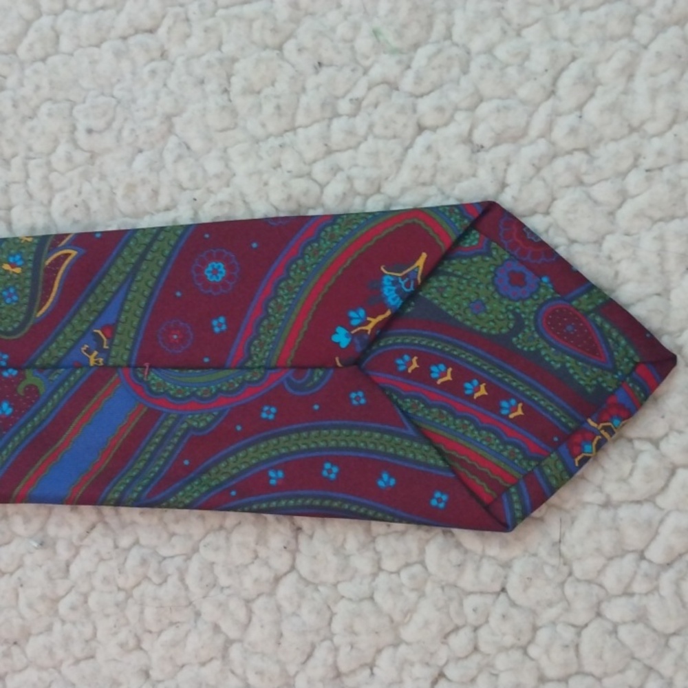 Paul Stuart Silk Tie (Burgundy/Green/Blue) - Made in England - Picture 10 of 11